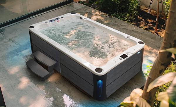 Deck Series Lakewood hot tubs for sale